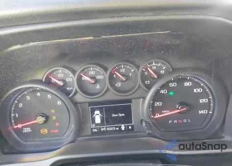 2021 Chevrolet Silverado 1500 4Wd Standard Bed Custom z USA, uszkodzony, nr VIN 1GCRYBEF9MZ103802